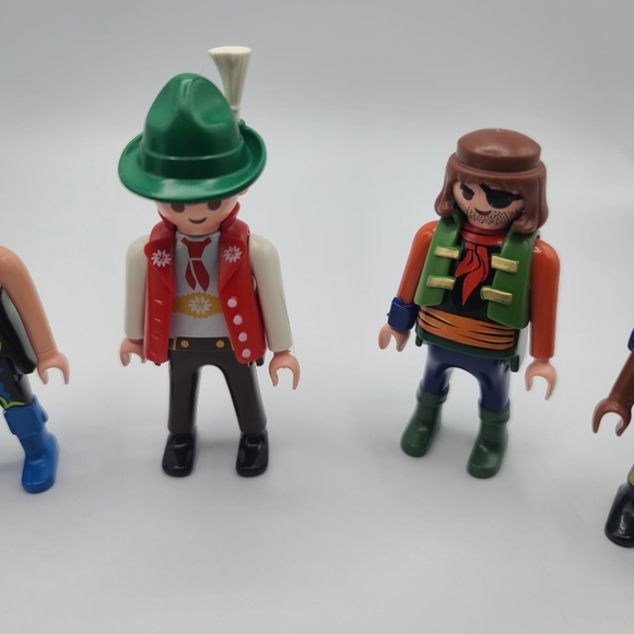 Vintage Playmobil People Figures Lot of 5 EUC - Picture 3 of 3